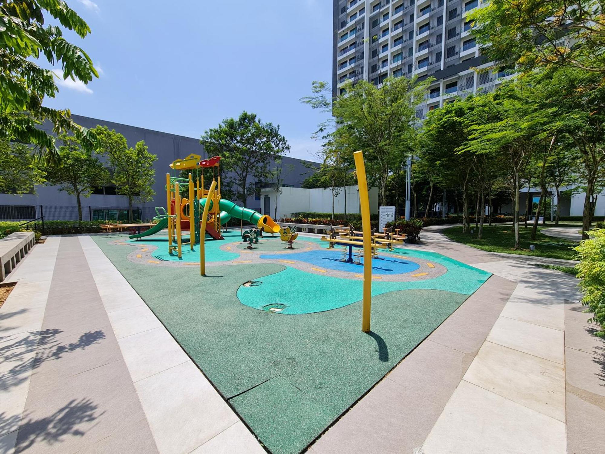 Appartamento Hideaway At Cybersquare Cyberjaya Esterno foto