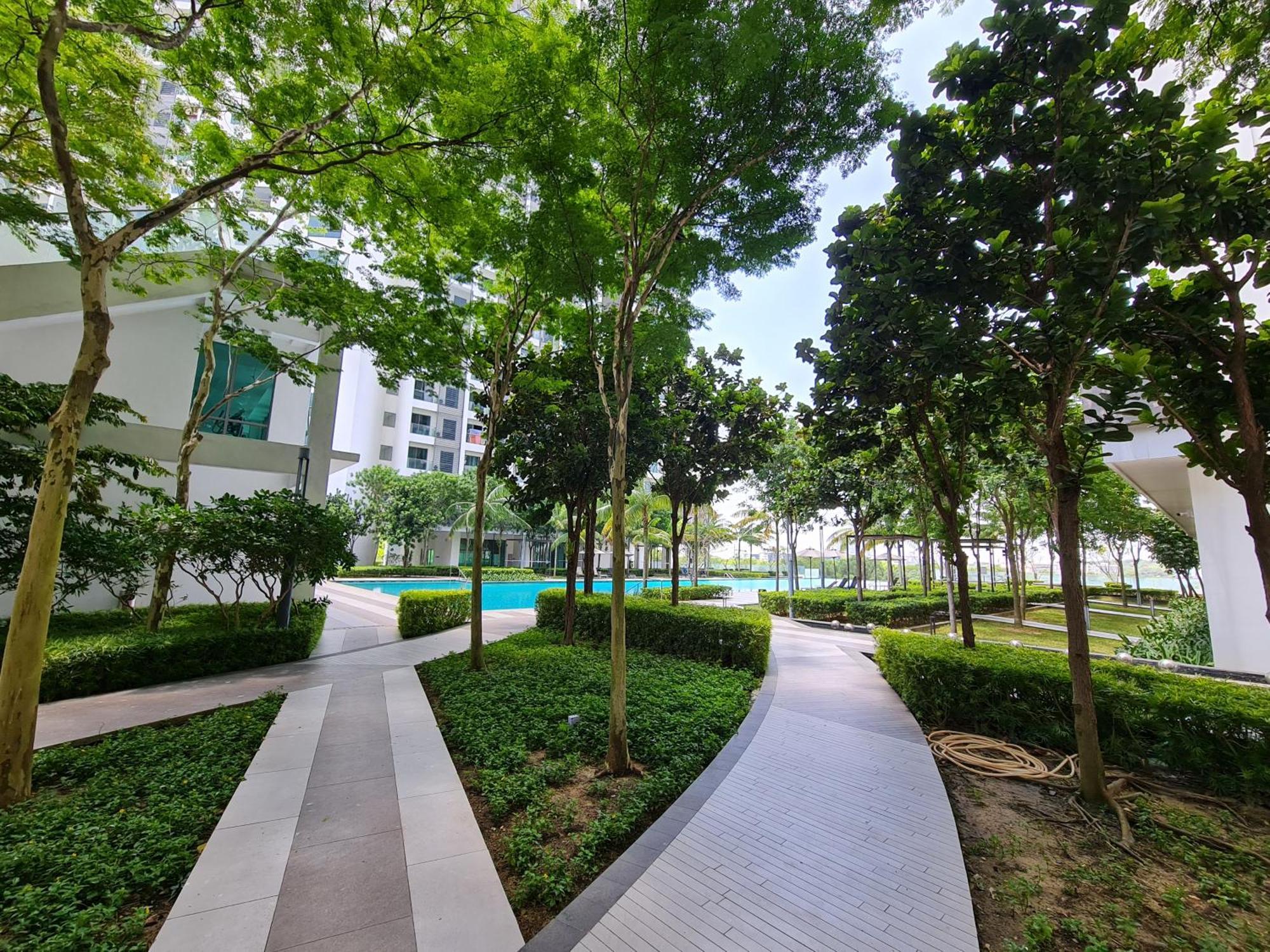 Appartamento Hideaway At Cybersquare Cyberjaya Esterno foto